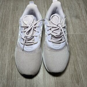 Adidas Women's Light purple Sneakers